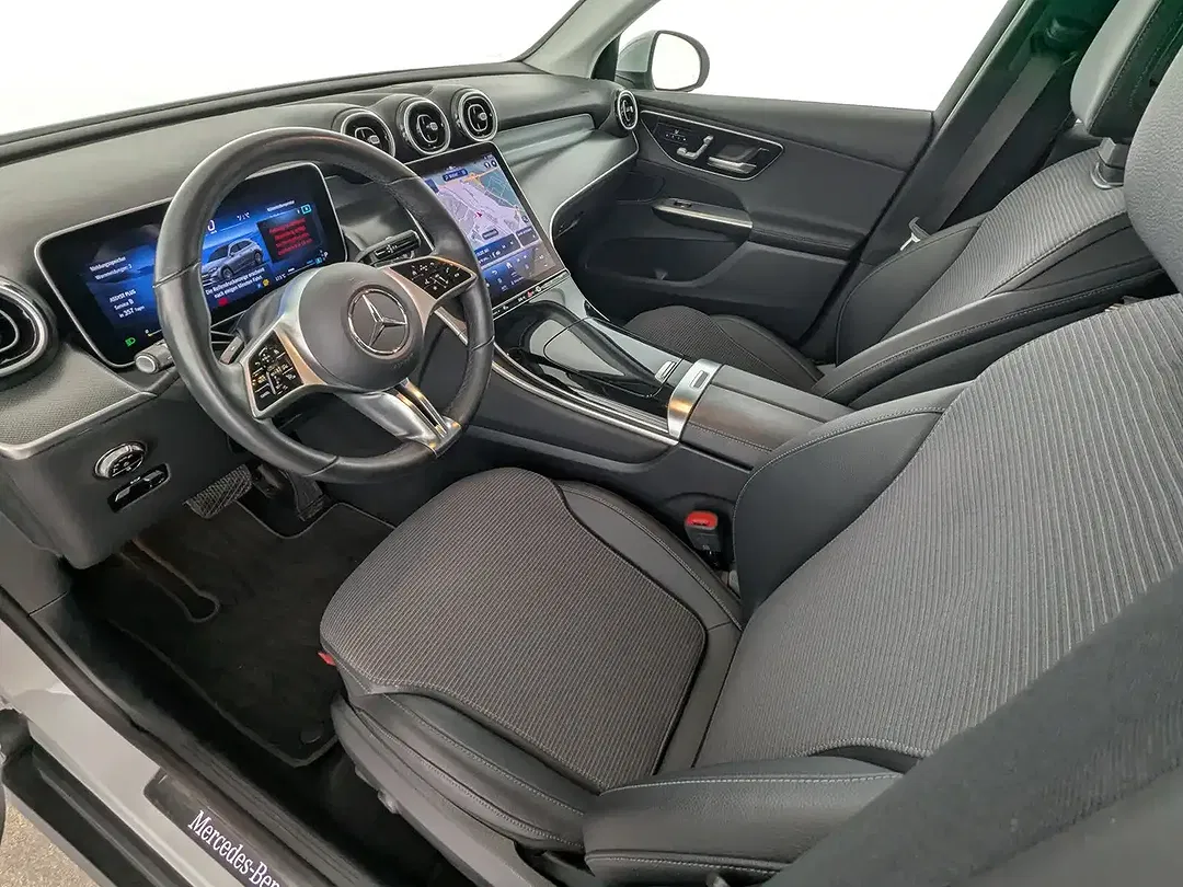 Mercedes-Benz GLC 200 - Thumbnail 14