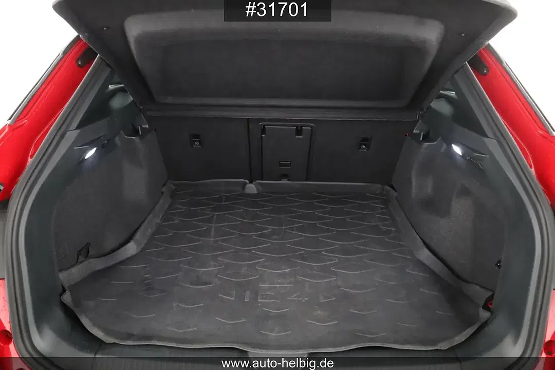 Volkswagen ID.4 - Thumbnail 14