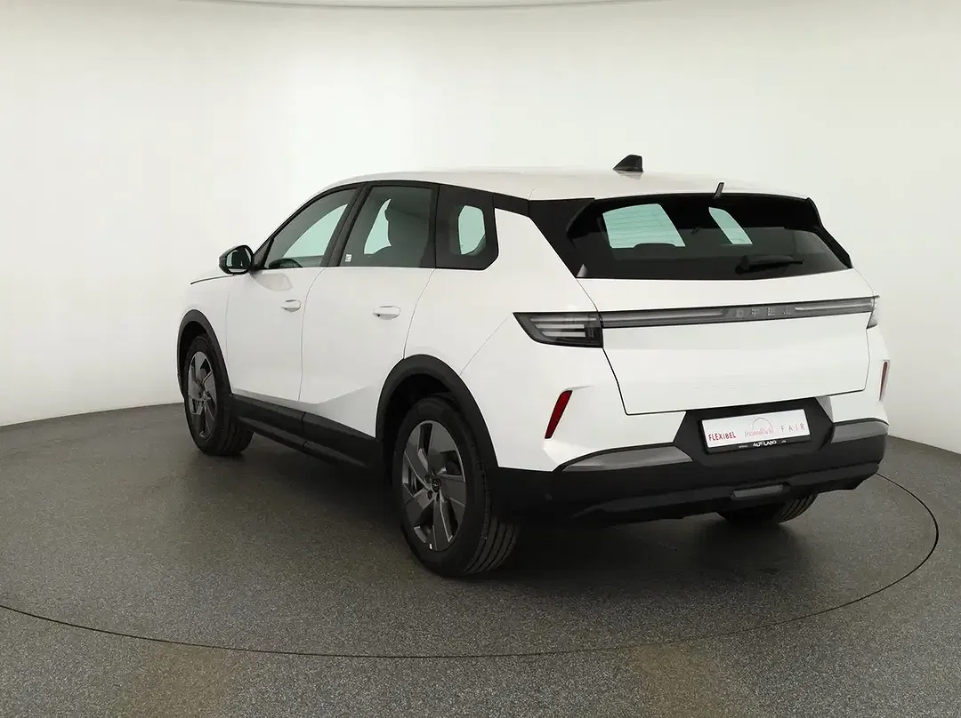 Opel Grandland - Thumbnail 2