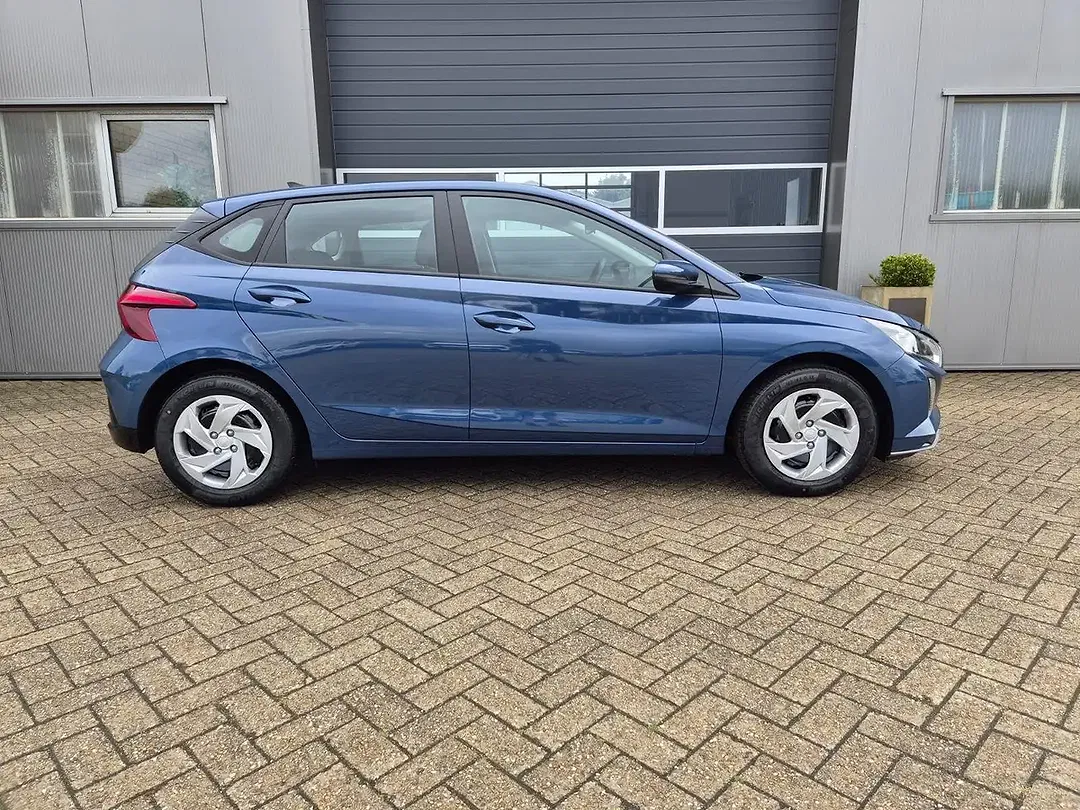 Hyundai i20 - Thumbnail 5