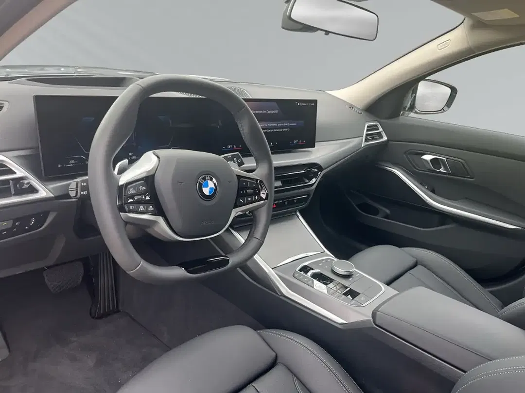 BMW 318 - Thumbnail 5