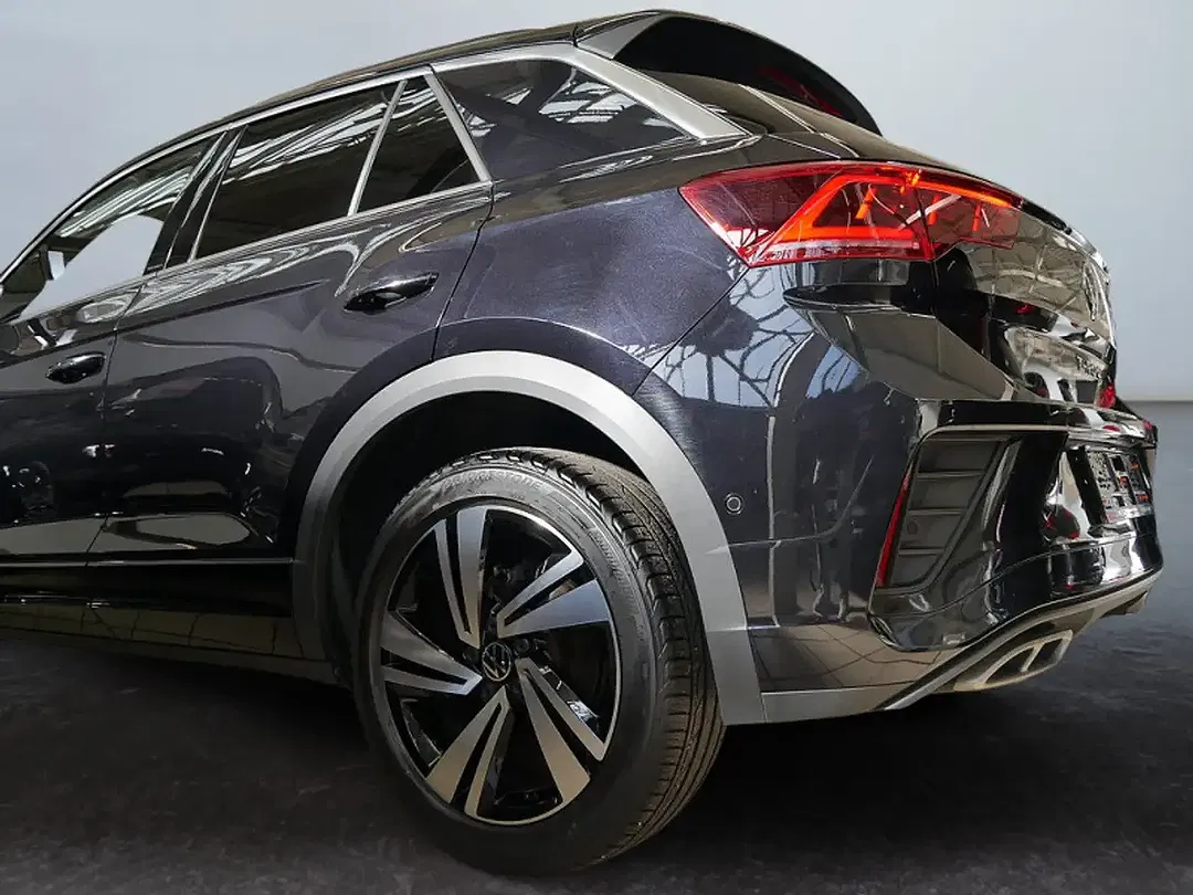 Volkswagen T-Roc - Thumbnail 3