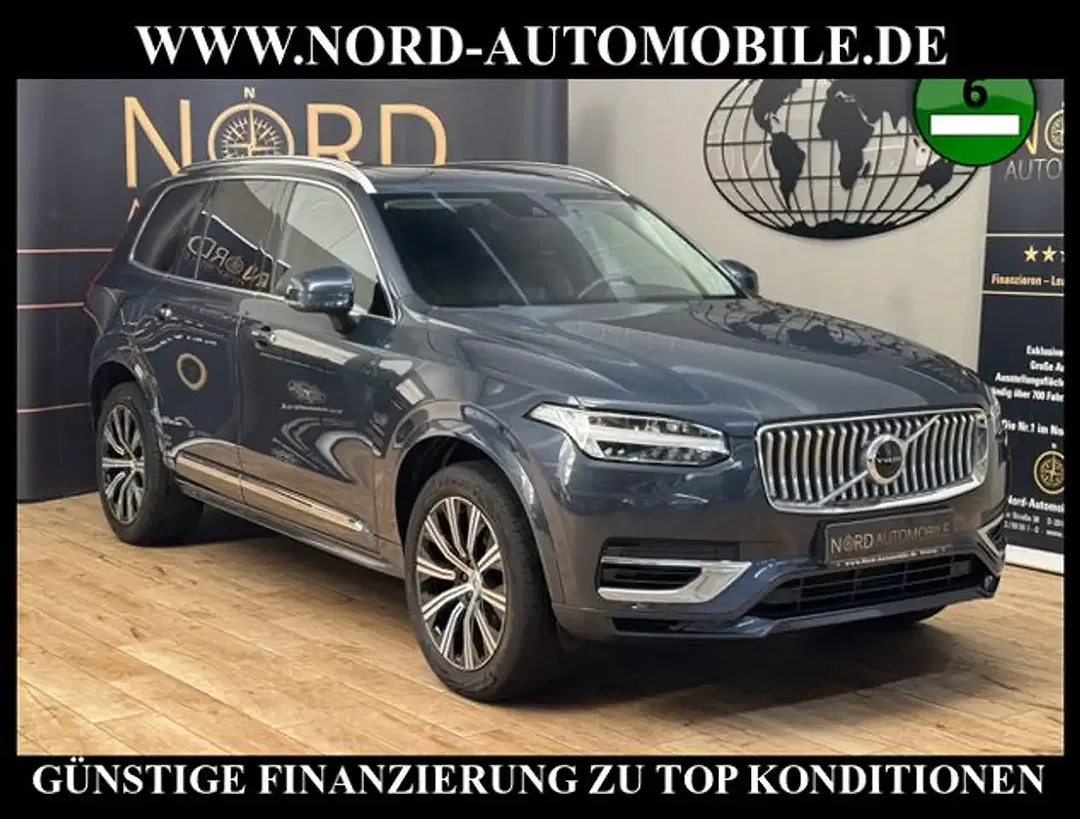 Volvo XC90 - Thumbnail 1