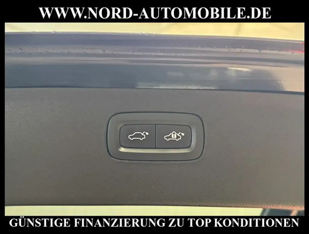 Volvo XC90 - Thumbnail 30