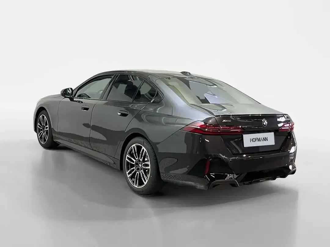 BMW 520 - Thumbnail 4