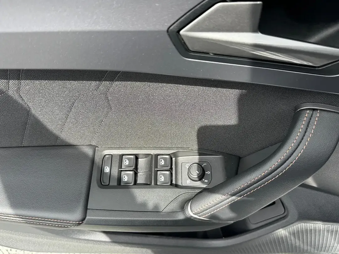 CUPRA Leon - Thumbnail 8