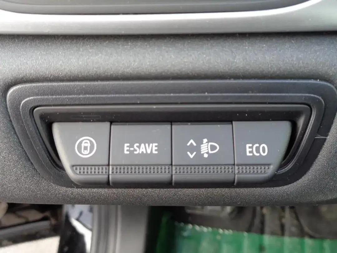Mitsubishi ASX - Thumbnail 11
