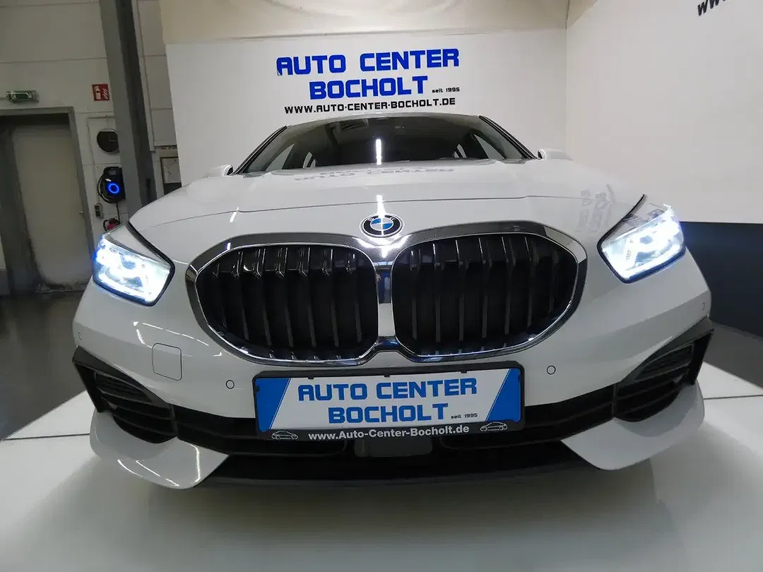 BMW 118 AUT Advantage - foto 1