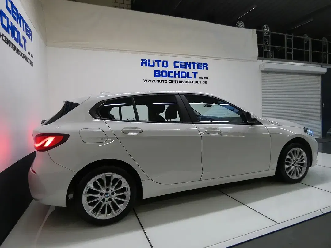 BMW 118 - Thumbnail 5