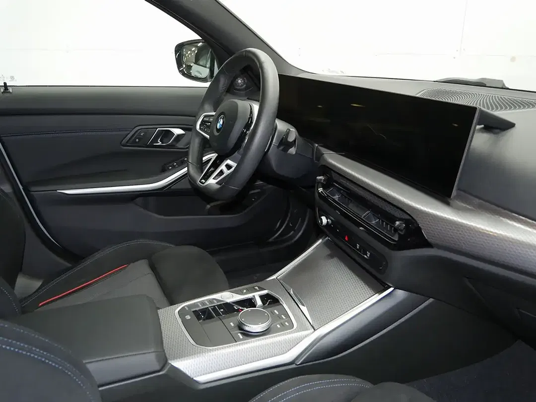 BMW 318 - Thumbnail 5