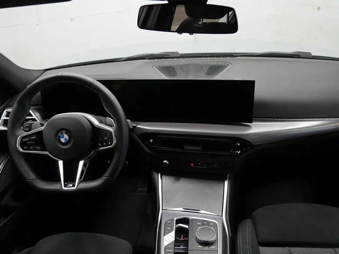 BMW 318 - Thumbnail 6