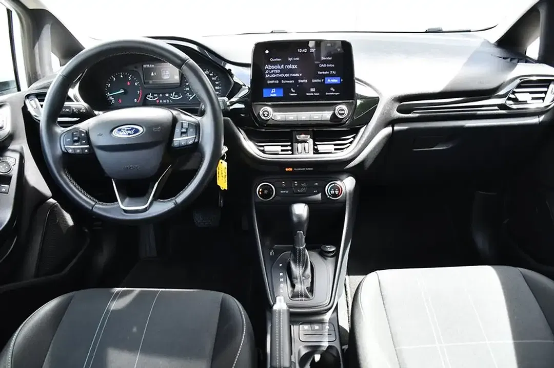 Ford Fiesta - Thumbnail 6