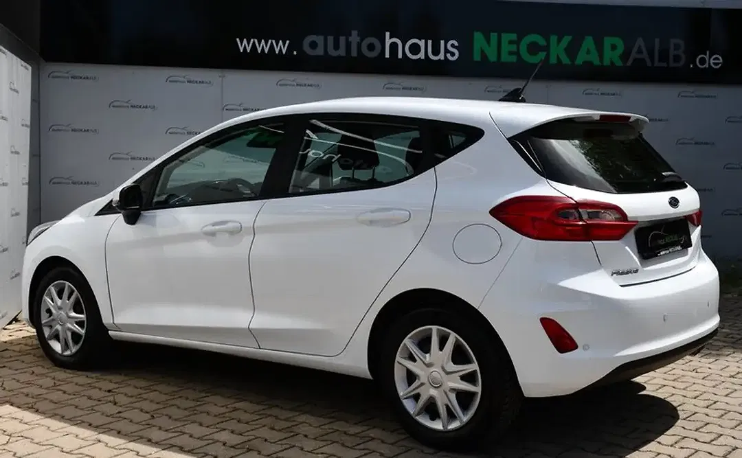 Ford Fiesta - Thumbnail 3