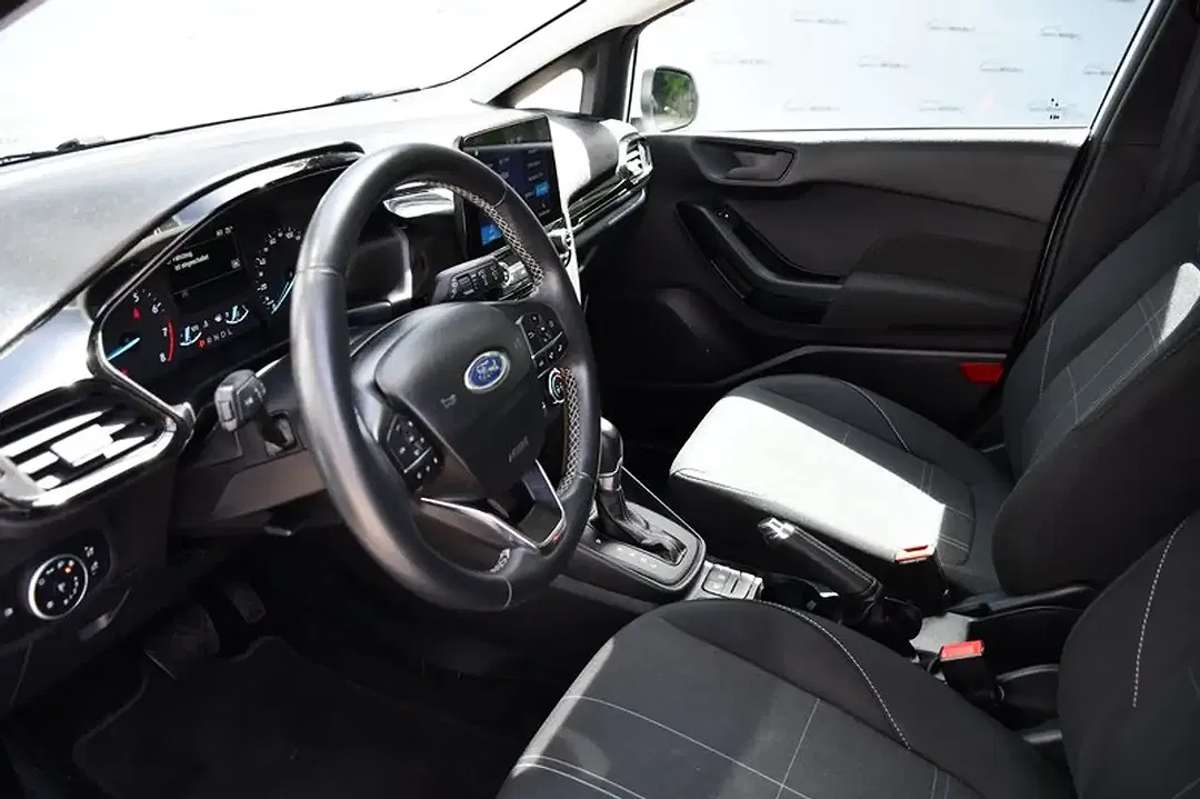 Ford Fiesta - Thumbnail 5