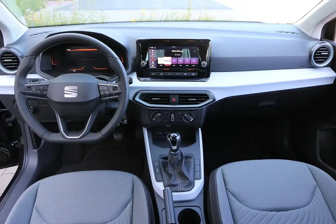 SEAT Ibiza - Thumbnail 11