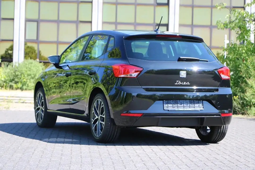 SEAT Ibiza - Thumbnail 5