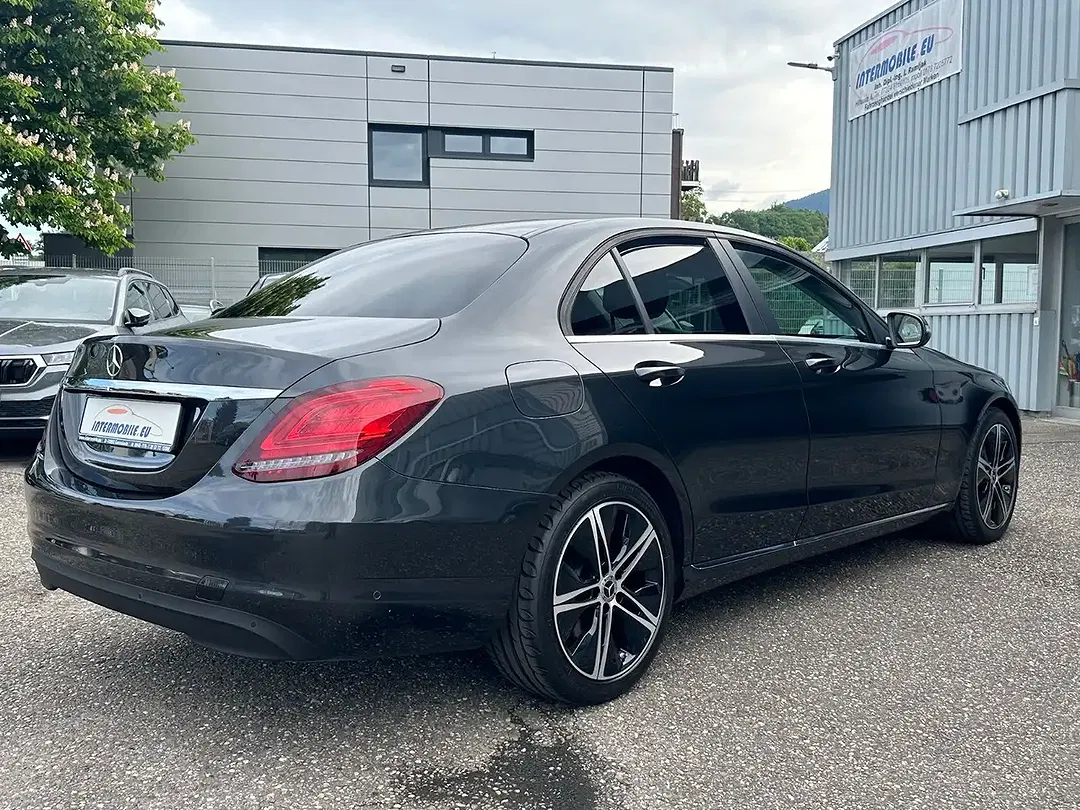 Mercedes-Benz C 180 - Thumbnail 3
