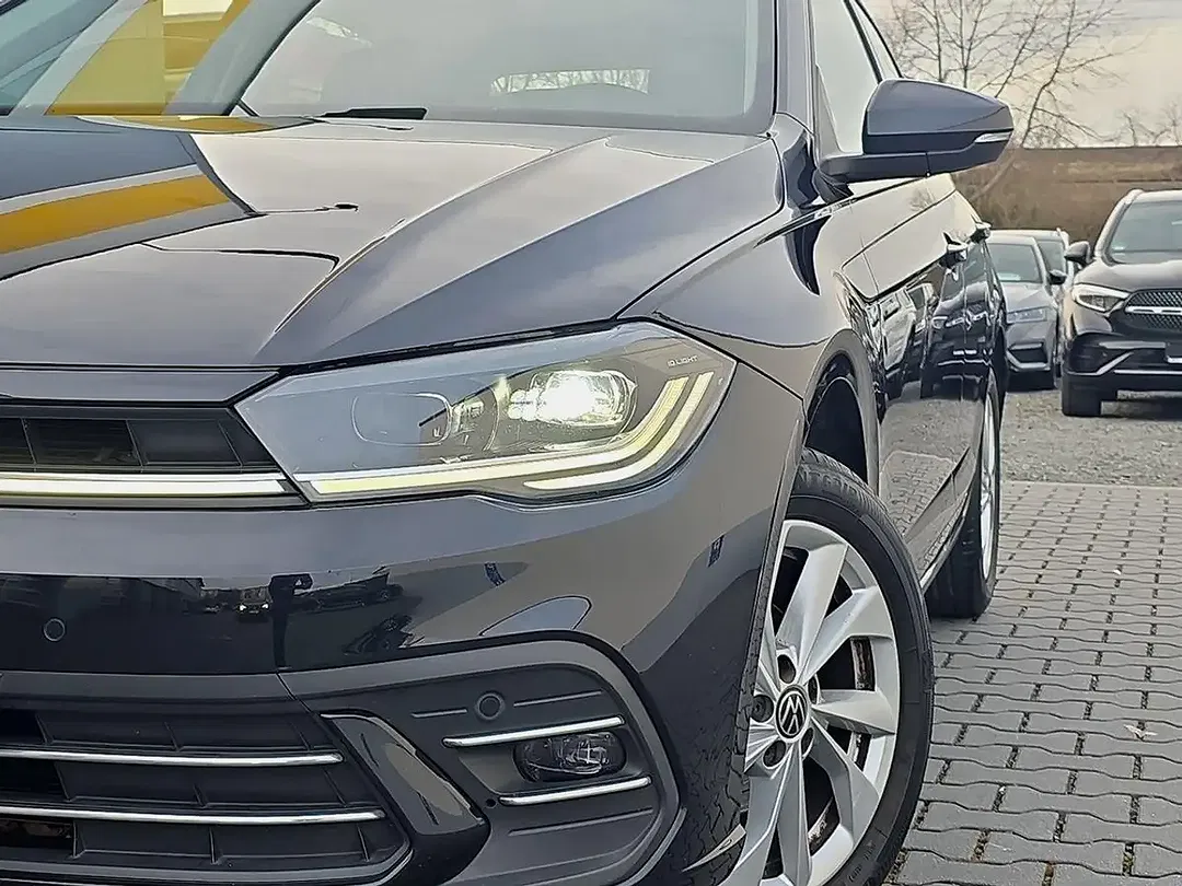 Volkswagen Polo - Thumbnail 3