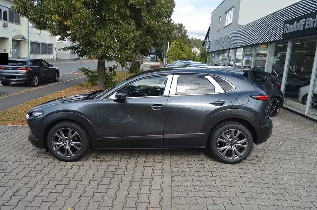 Mazda CX-30 - Thumbnail 3