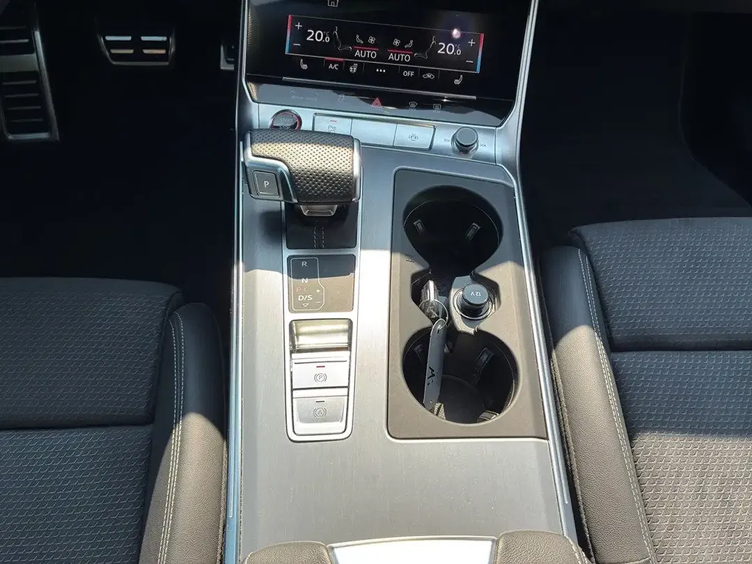 Audi S6 - Thumbnail 13