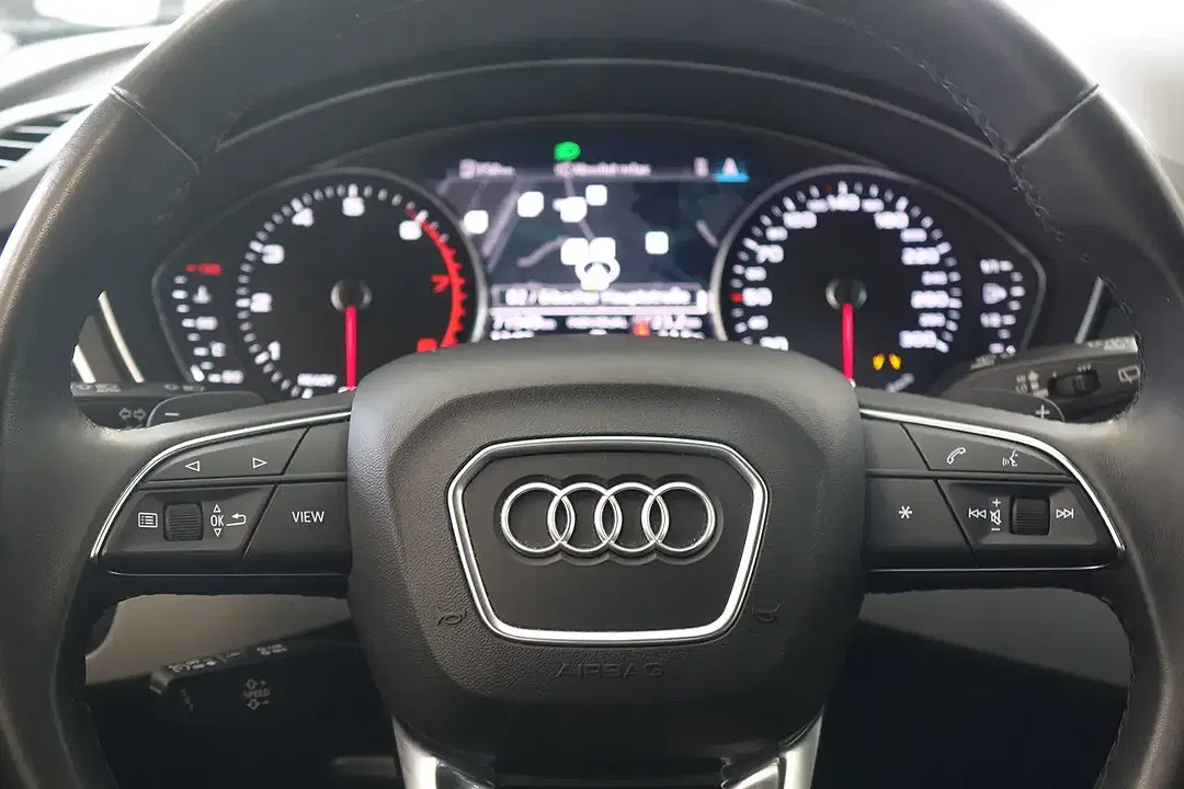 Audi A4 - Thumbnail 9