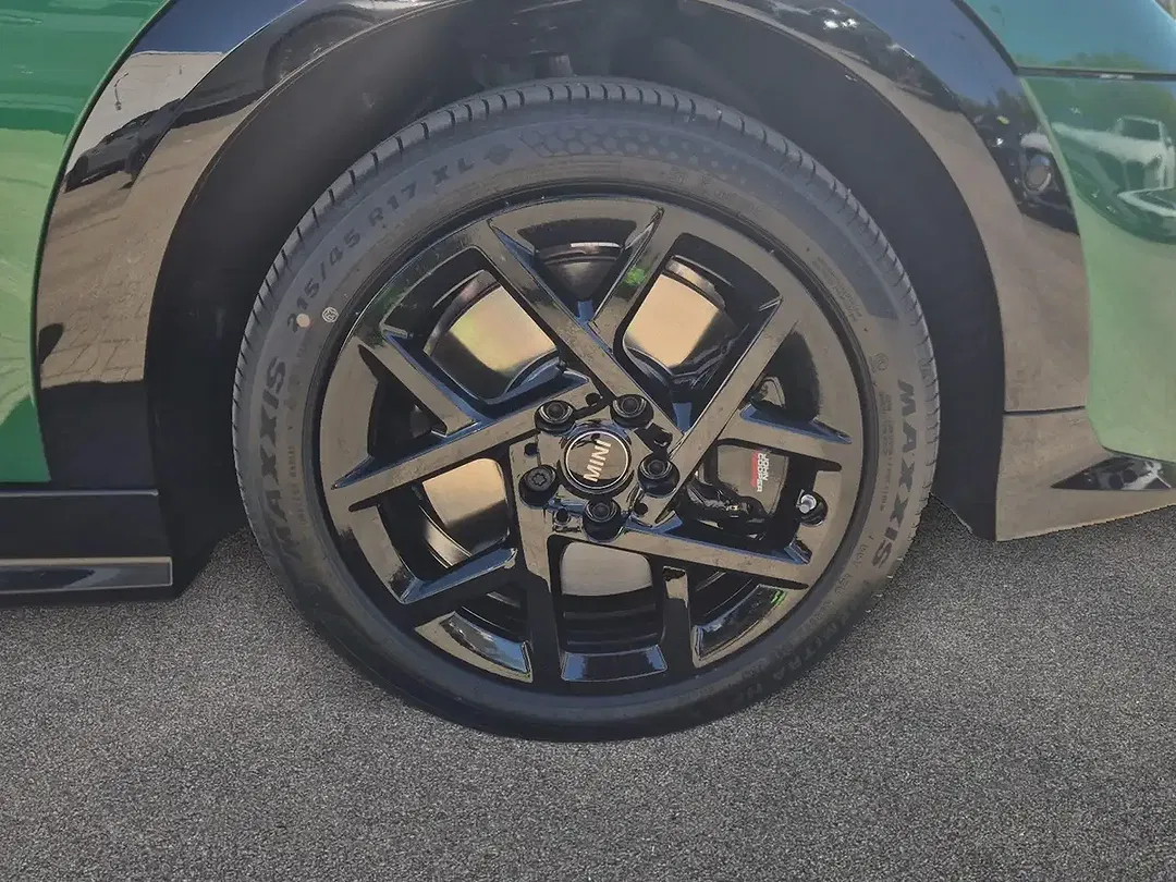 MINI Cooper S - Thumbnail 9