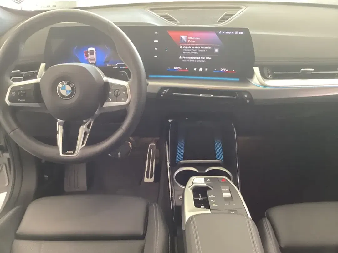 BMW X1 - Thumbnail 12