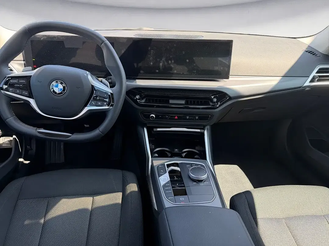 BMW 318 - Thumbnail 4