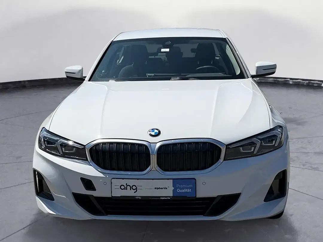BMW 318 - Thumbnail 8