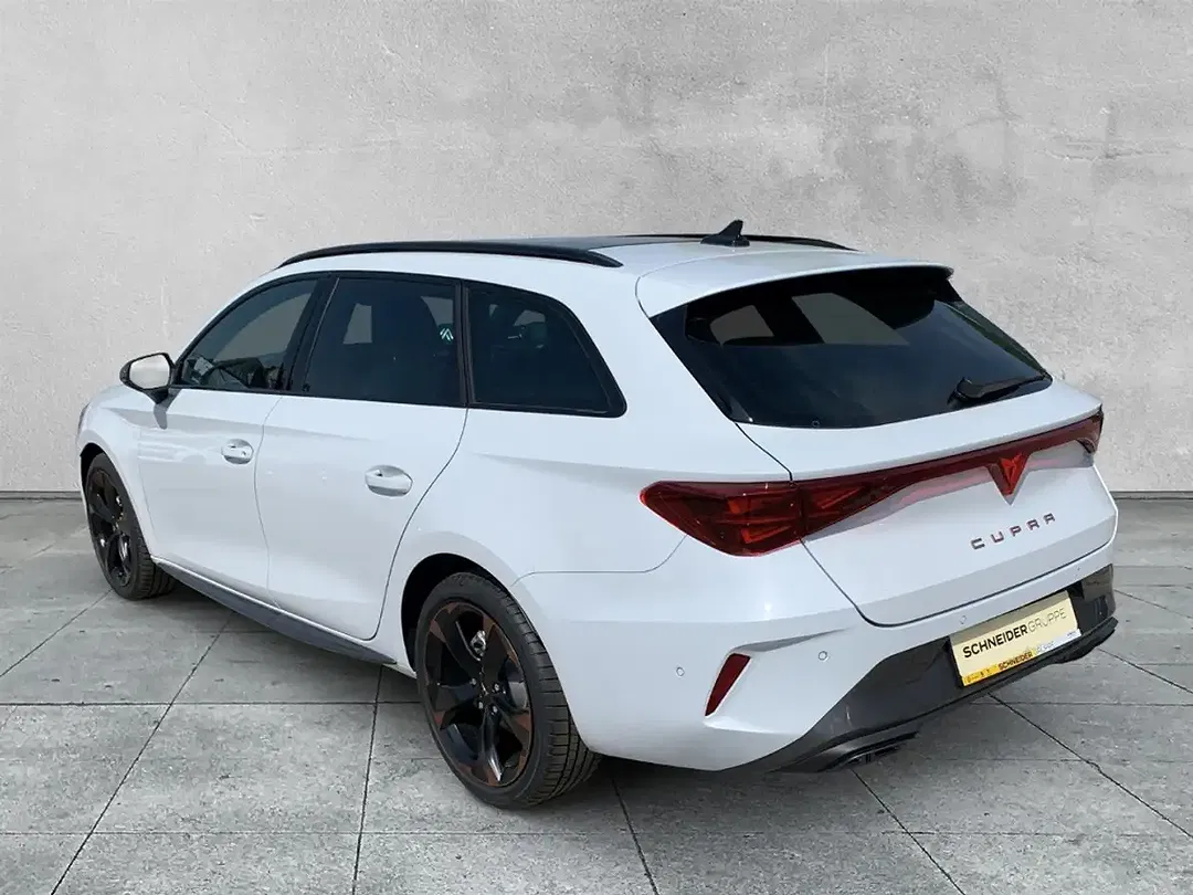 CUPRA Leon - Thumbnail 3