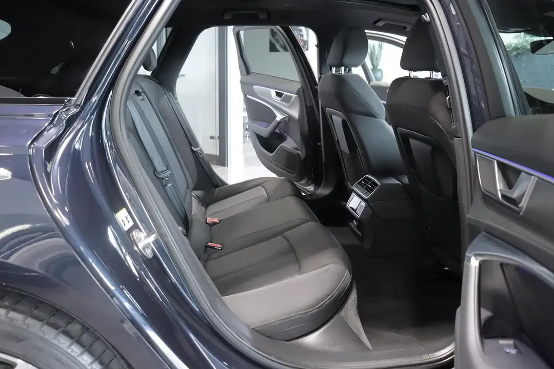 Audi A6 - Thumbnail 14