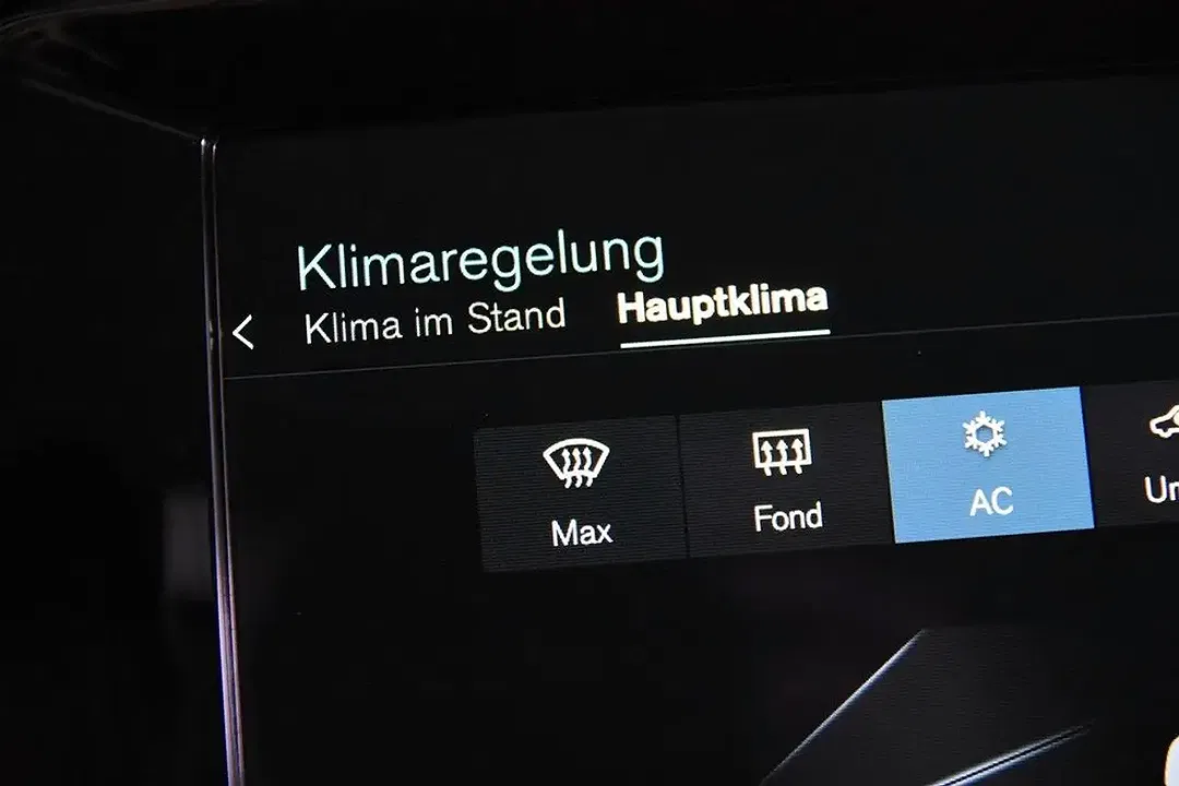 Volvo XC40 - Thumbnail 14