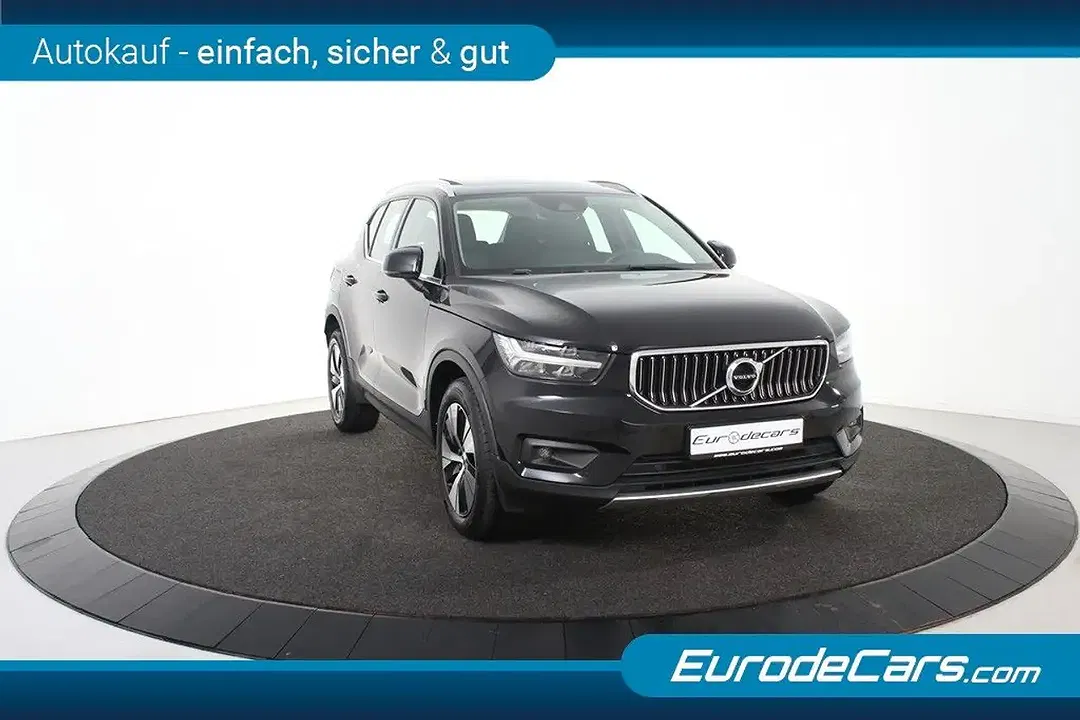 Volvo XC40 - Thumbnail 8