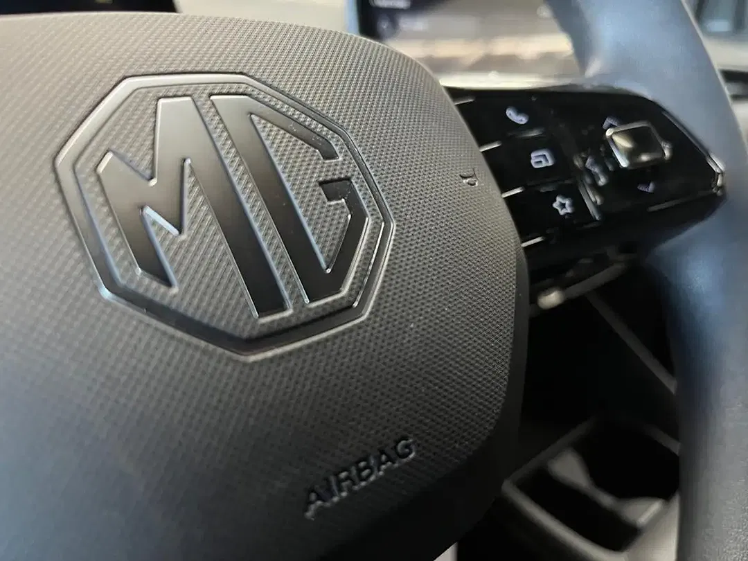 MG MG3 - Thumbnail 8