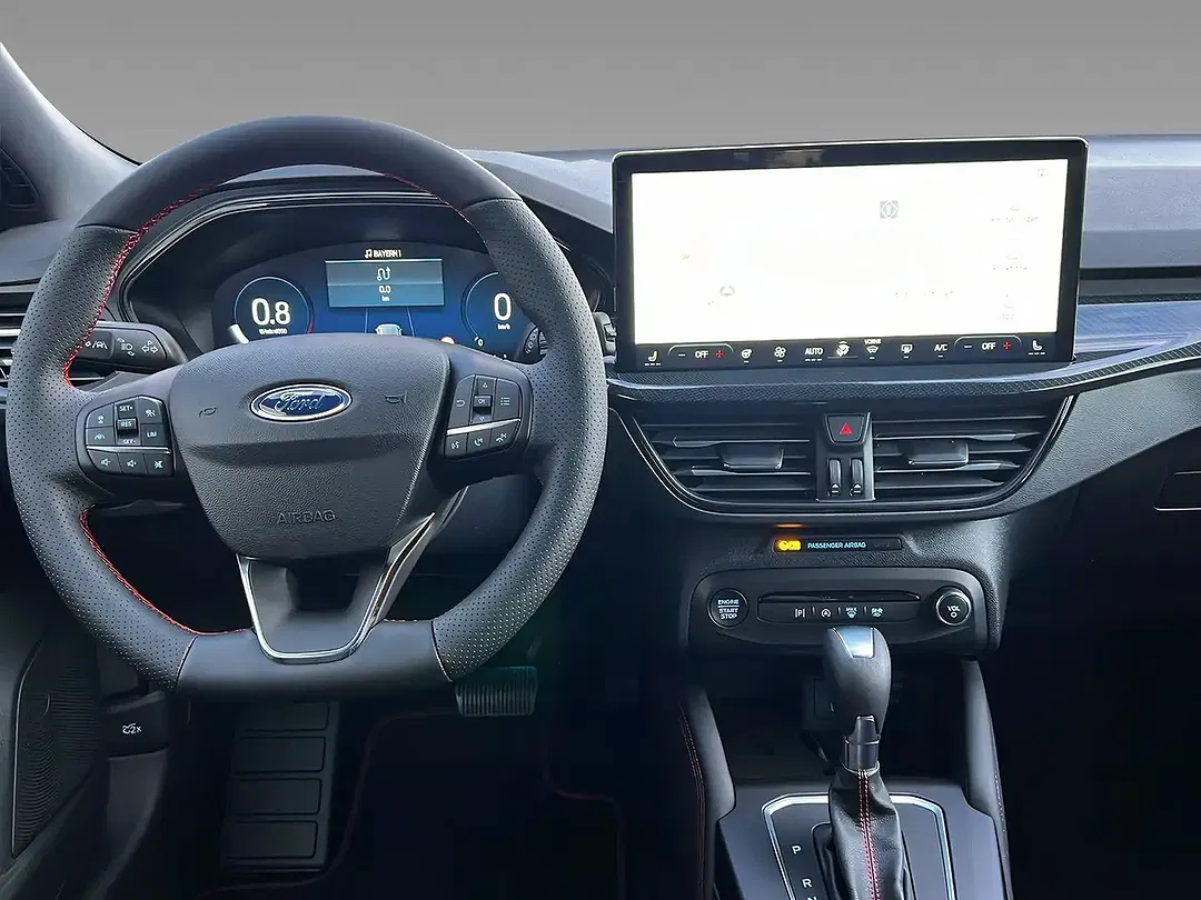 Ford Focus - Thumbnail 11
