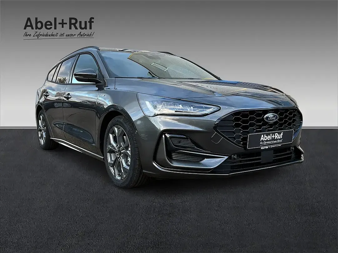 Ford Focus - Thumbnail 6