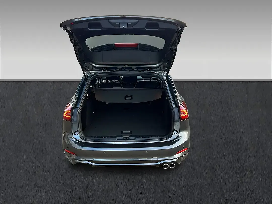 Ford Focus - Thumbnail 8