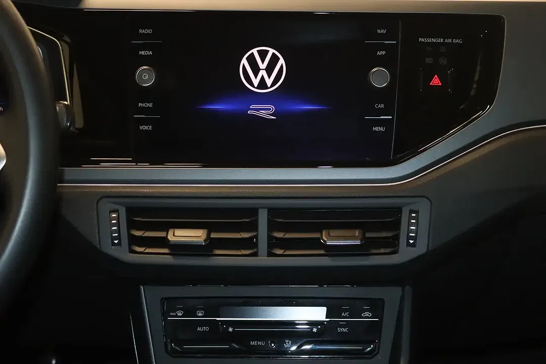 Volkswagen Taigo - Thumbnail 15