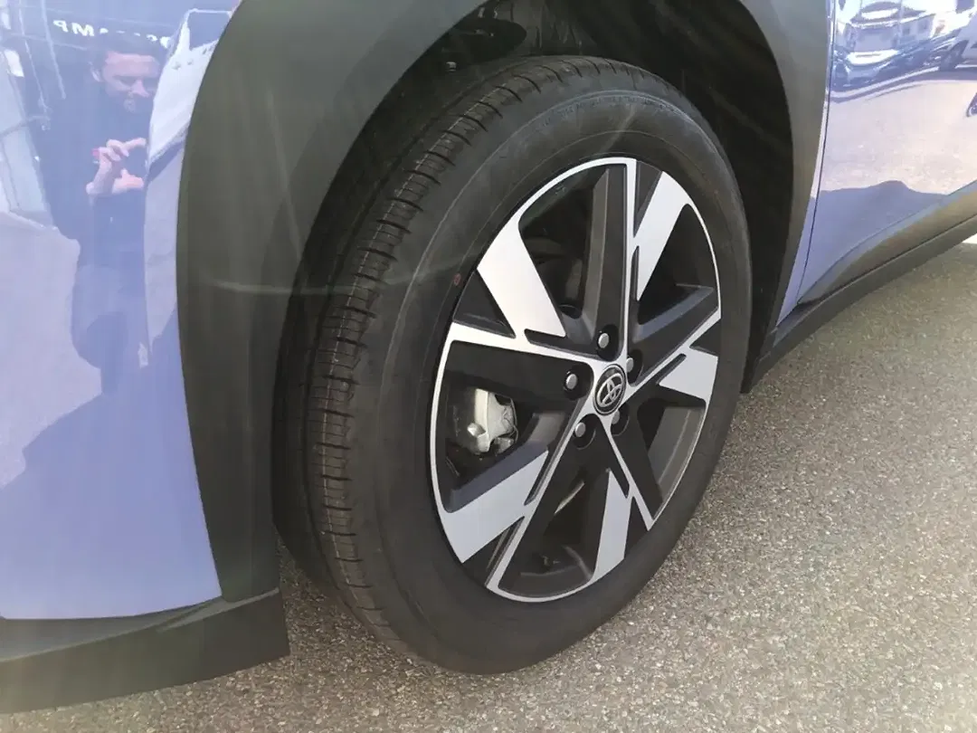 Toyota Aygo X - Thumbnail 8