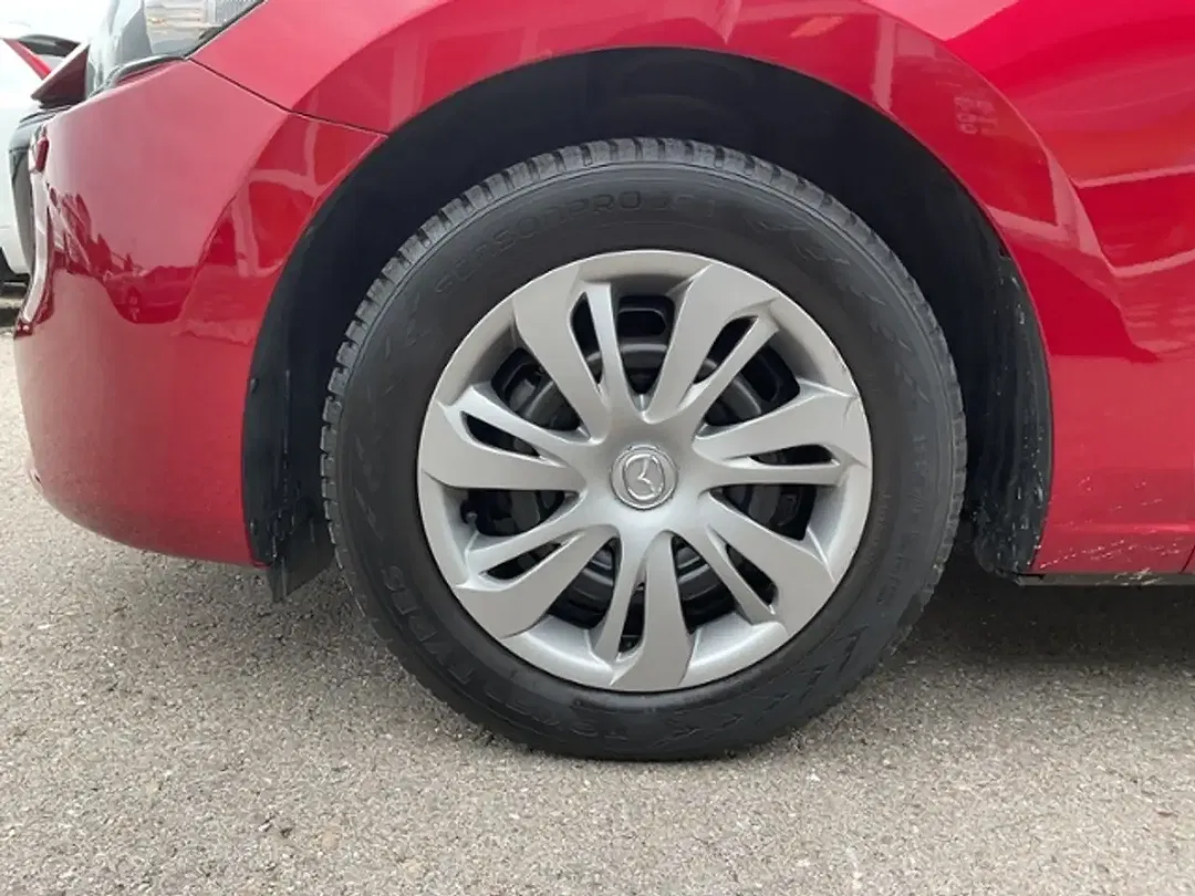 Mazda 2 - Thumbnail 10
