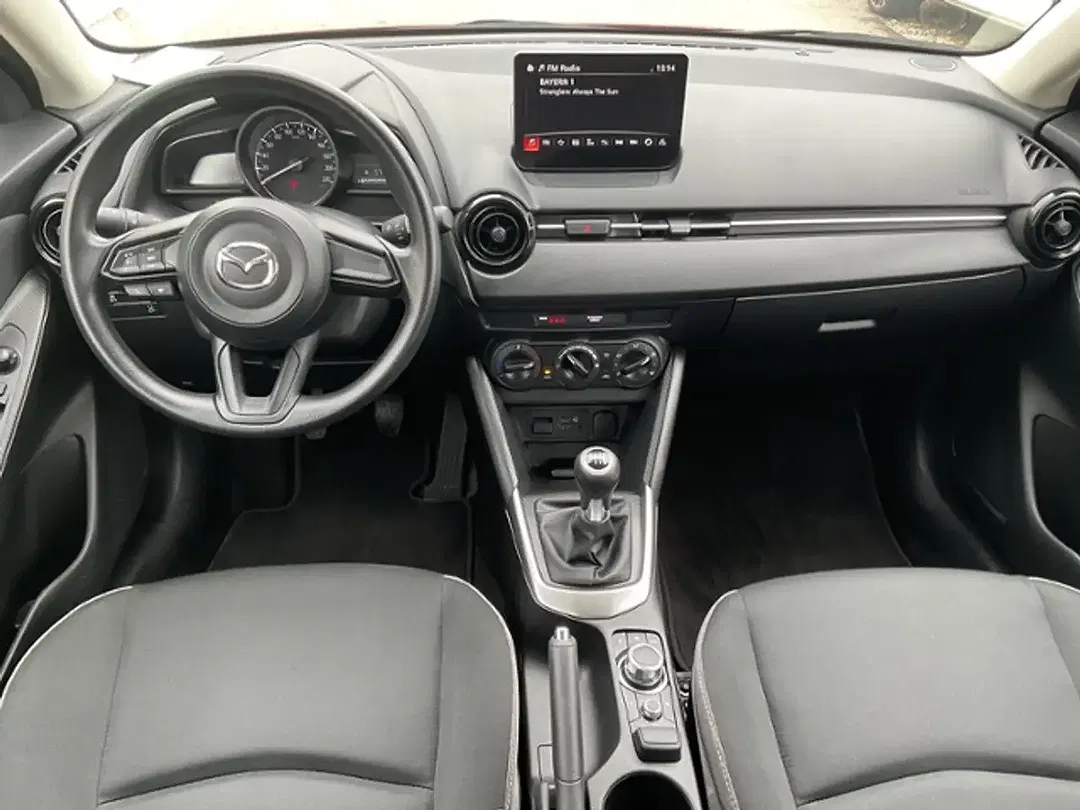 Mazda 2 - Thumbnail 3
