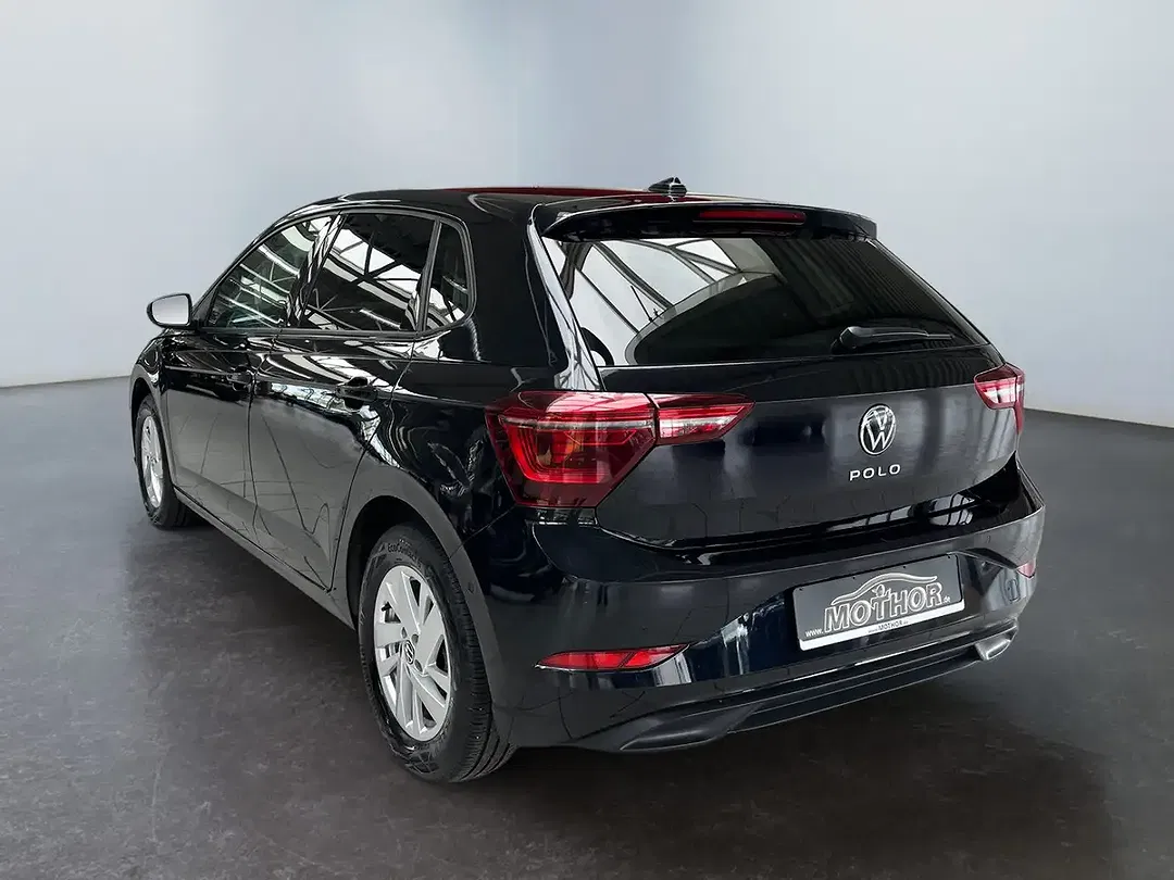Volkswagen Polo - Thumbnail 4