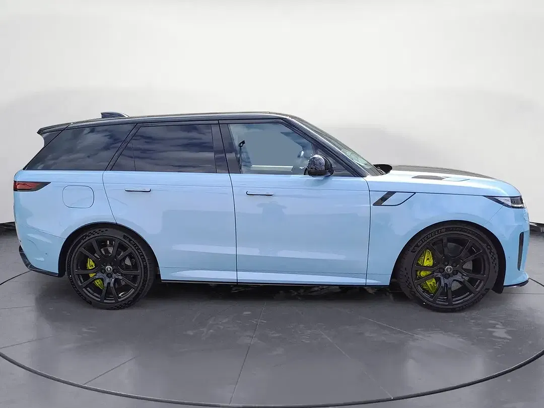 Land Rover Range Rover Sport - Thumbnail 4