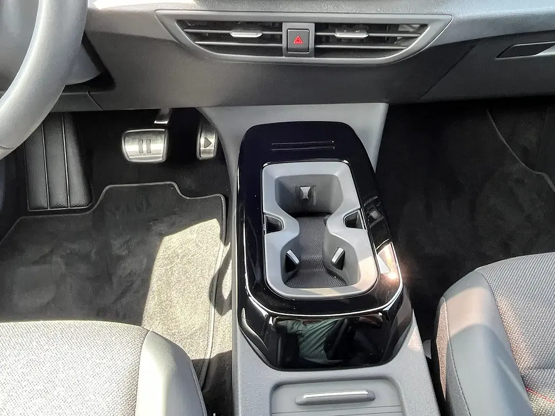 Volkswagen ID.4 - Thumbnail 7