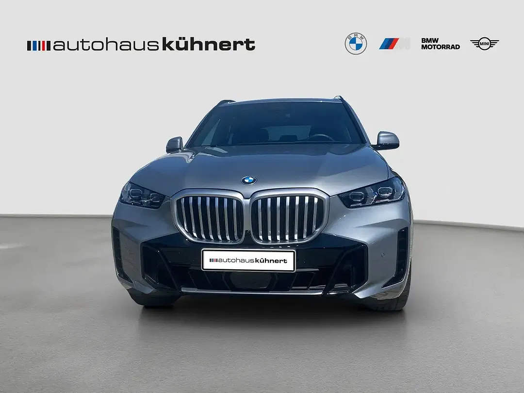 BMW X5 - Thumbnail 3
