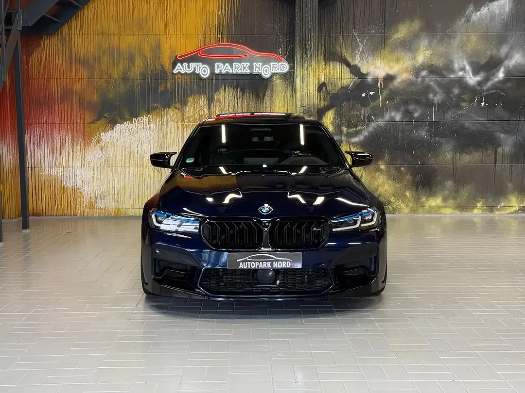 BMW M5 Competition - foto 2