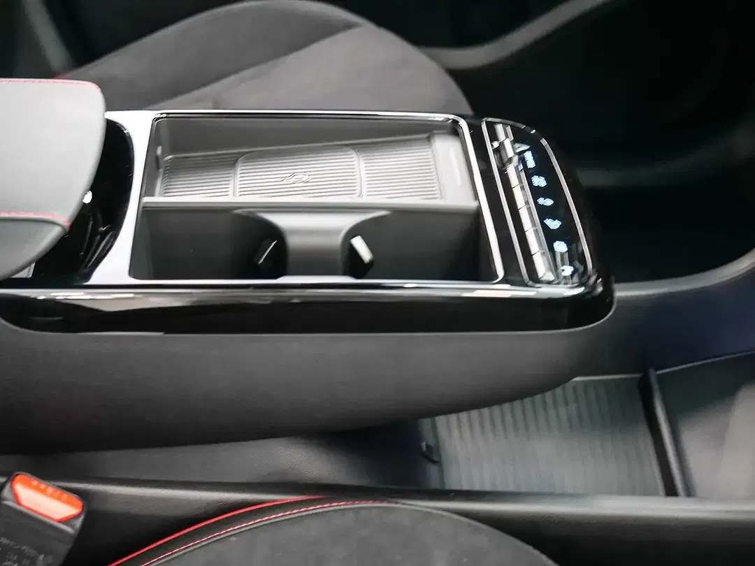 Hyundai TUCSON - Thumbnail 13