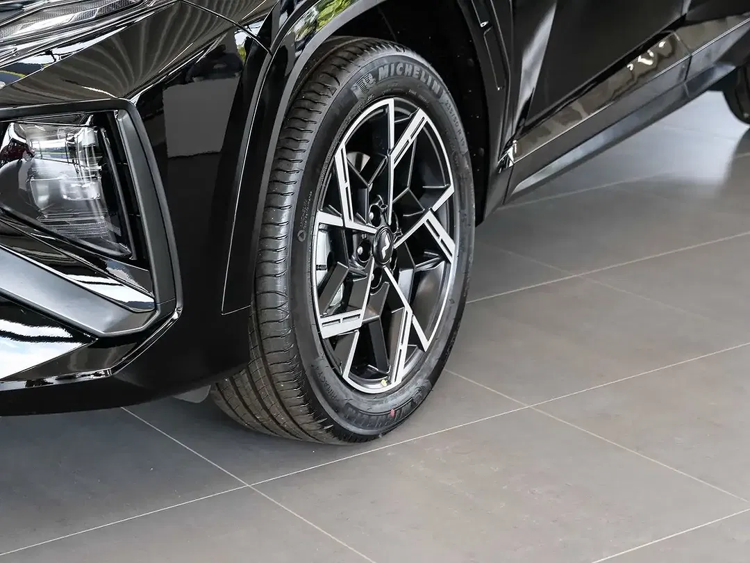 Hyundai TUCSON - Thumbnail 3