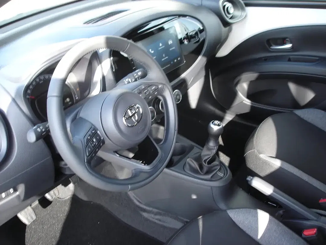 Toyota Aygo X - Thumbnail 7