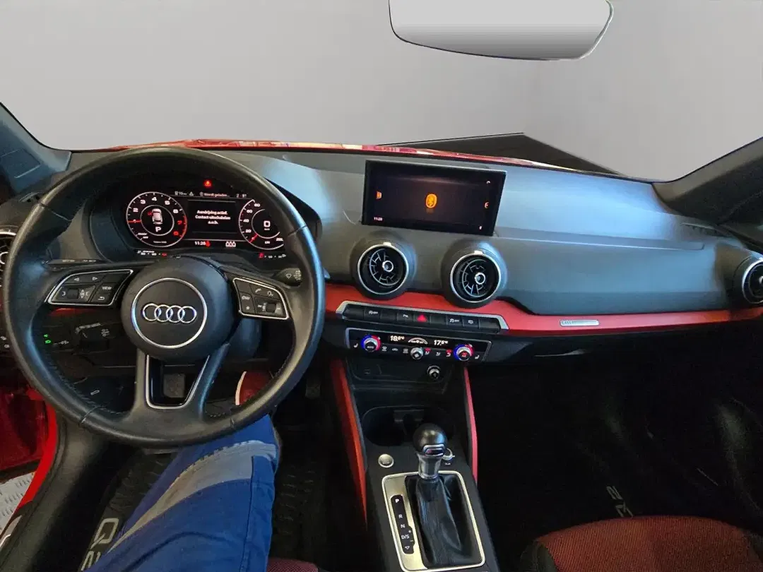 Audi Q2 - Thumbnail 14
